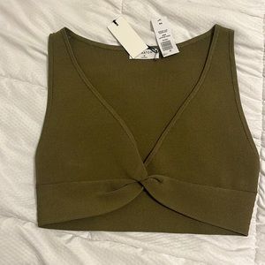Aritzia babaton ego sculpt knit crop top
